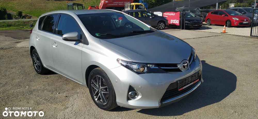 Toyota Auris 1.6 Valvematic Edition - 3