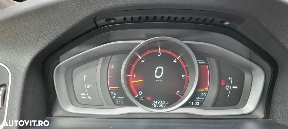 Volvo S60 D3 Start-Stop Momentum - 23