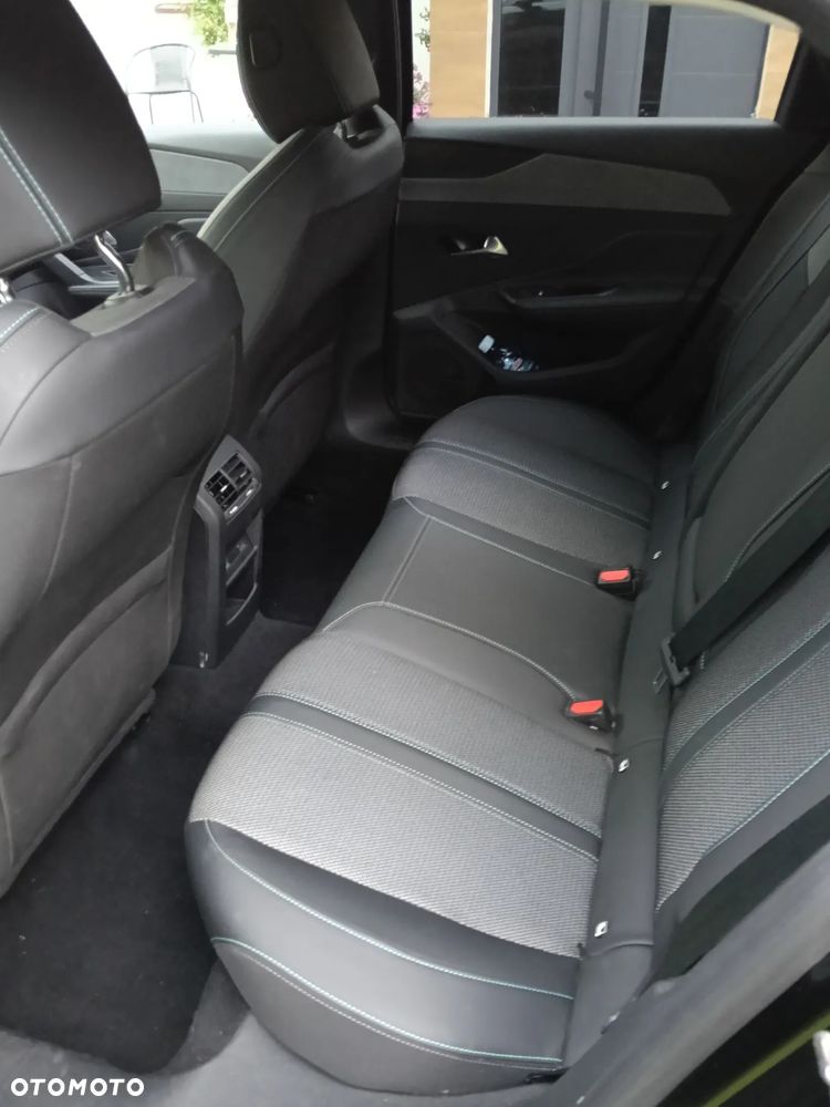 Peugeot 308 1.2 PureTech Allure S&S - 8
