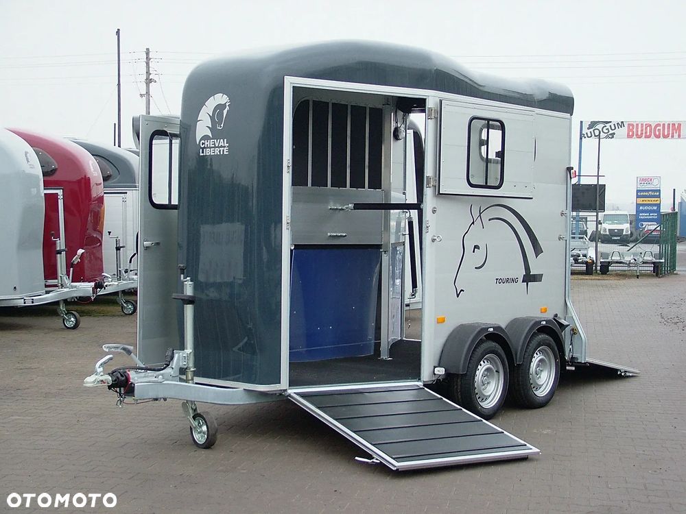 Debon Przyczepa Gold Touring do przewozu koni Aluminiowa Cheval Liberte Debon - 6