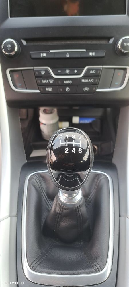 Ford Mondeo ver-1-5-tdci-econetic-trend - 18