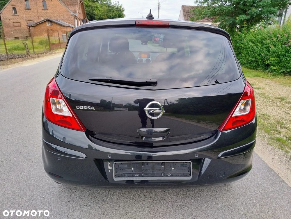 Opel Corsa 1.4 16V Navi - 26