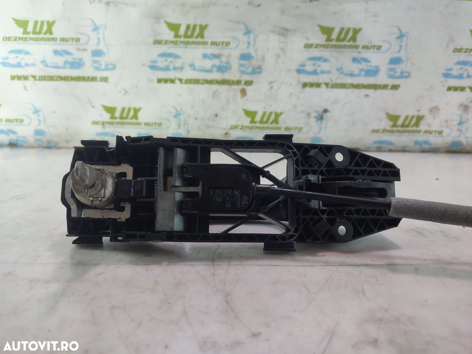Mâner exterior stânga față Volkswagen VW Golf 7 [2012 - 2017] 1.6 - 2