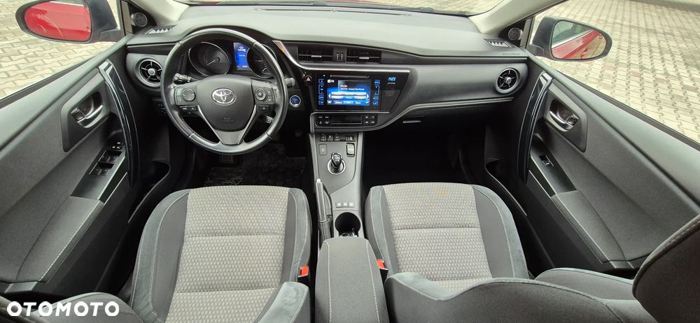 Toyota Auris - 19