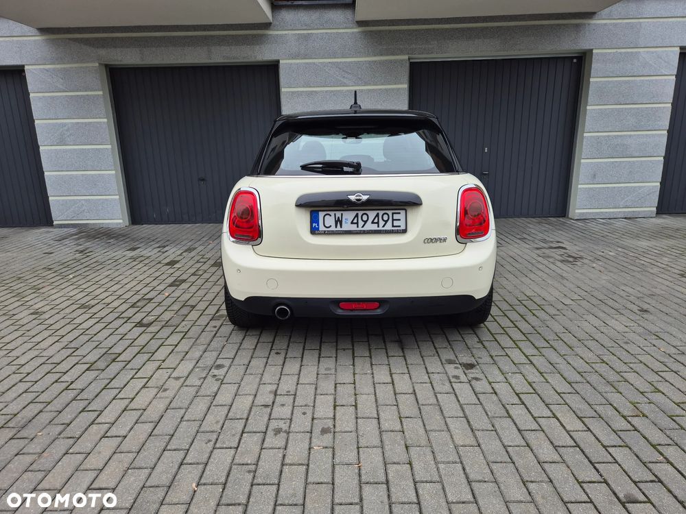 MINI Cooper Standard - 6
