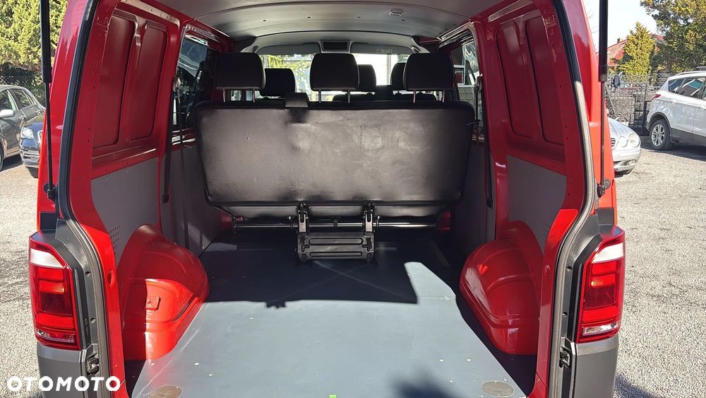 Volkswagen Transporter Kombi L1H1 DSG - 9