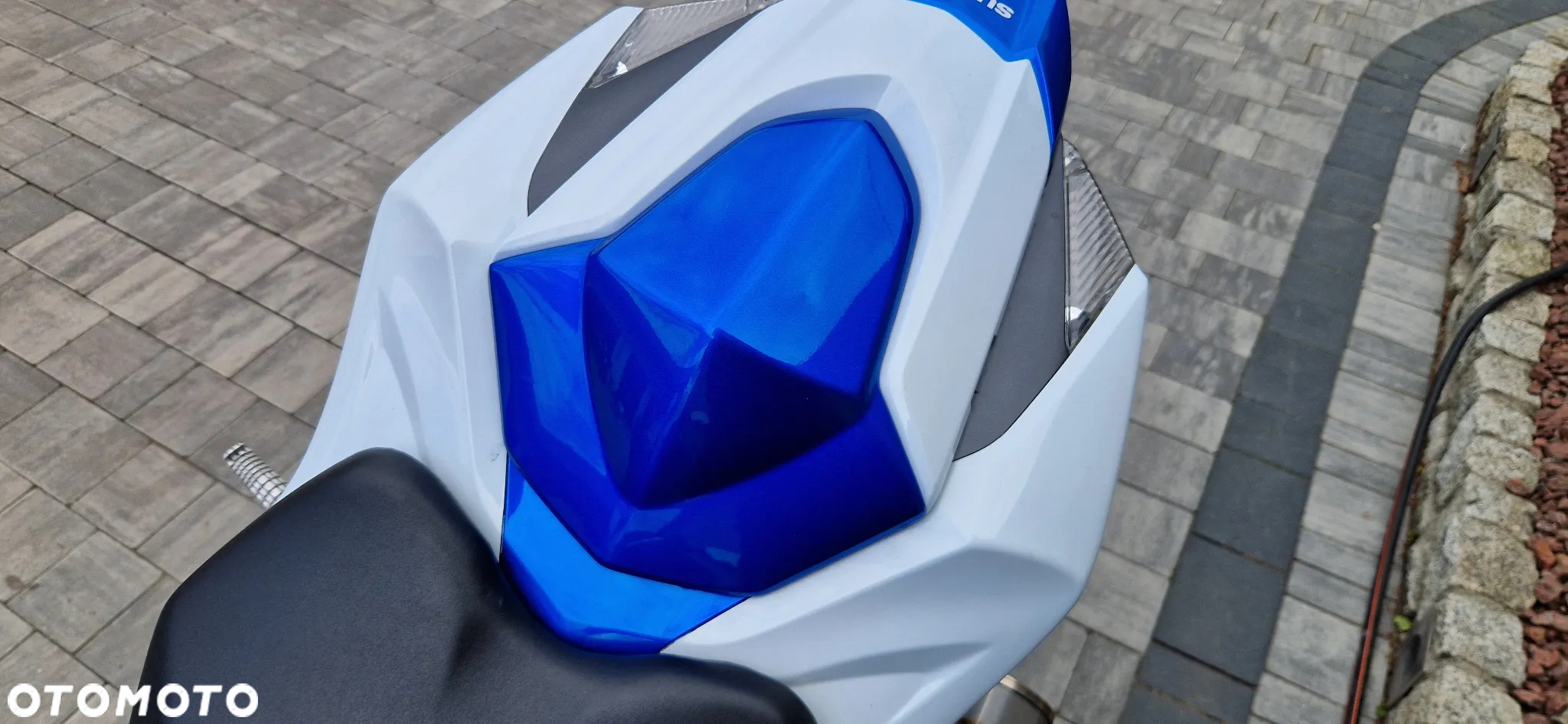 Suzuki GSX-R - 11