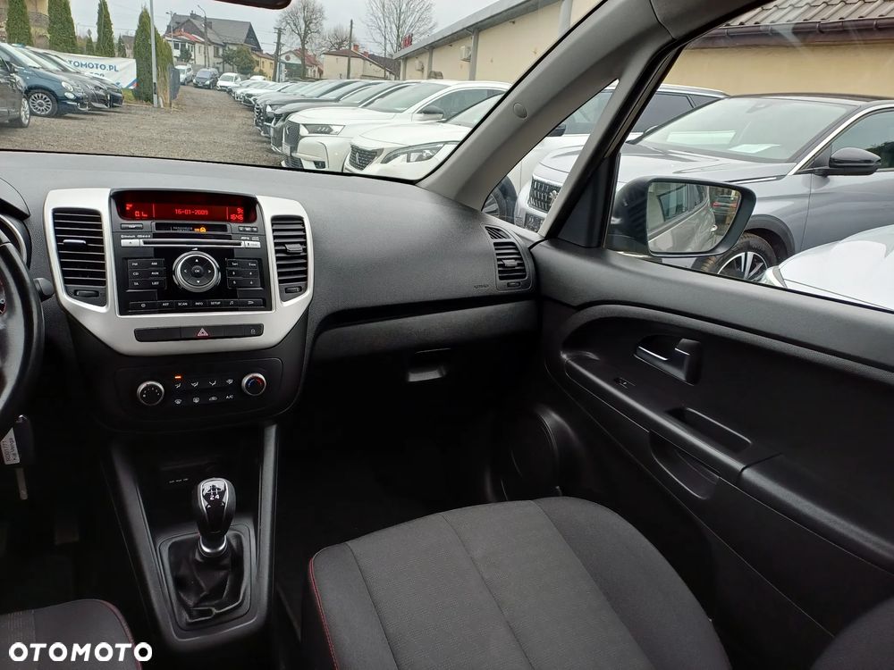 Kia Venga 1.4 CVVT Attract - 20
