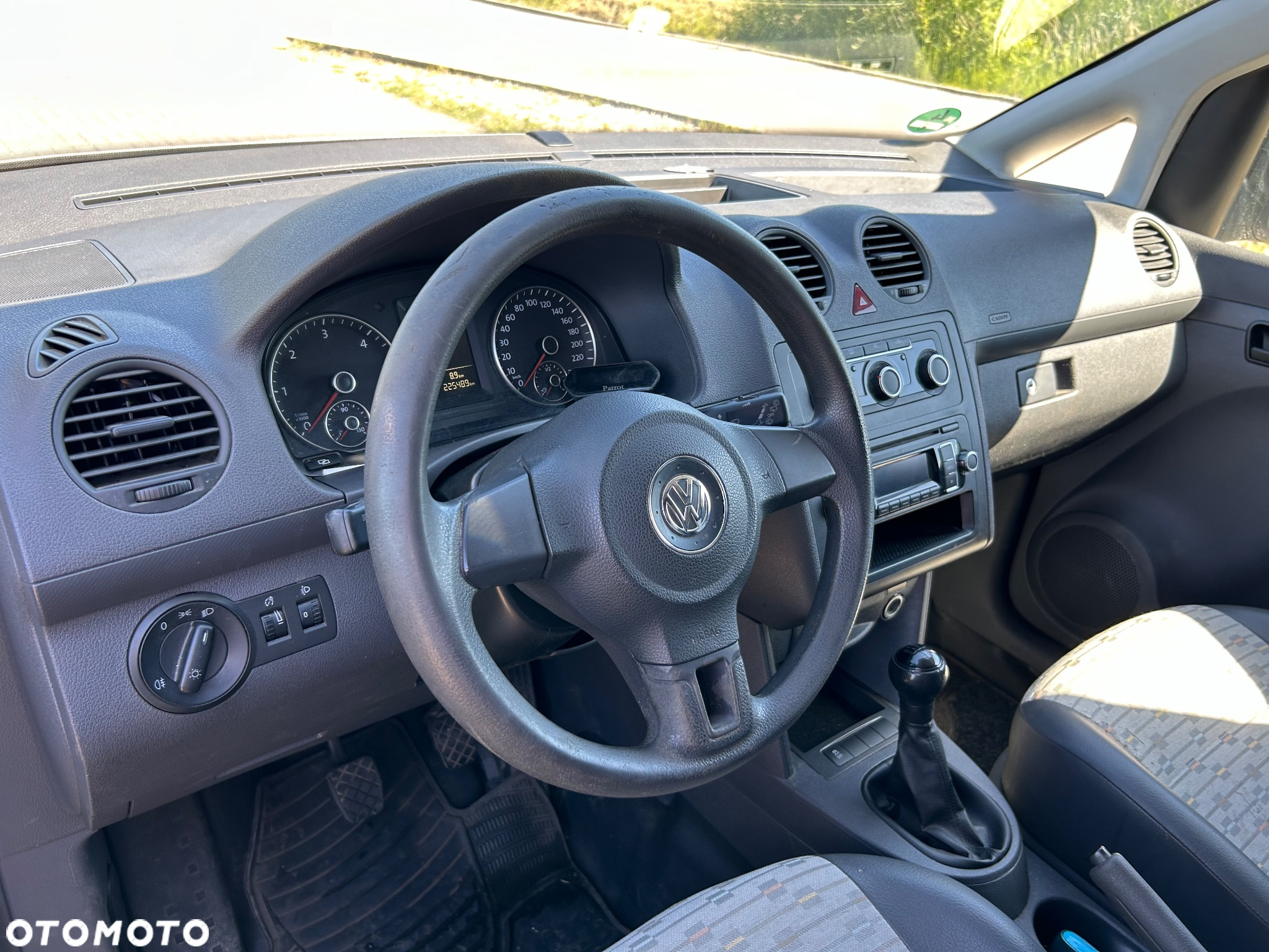 Volkswagen Caddy - 9