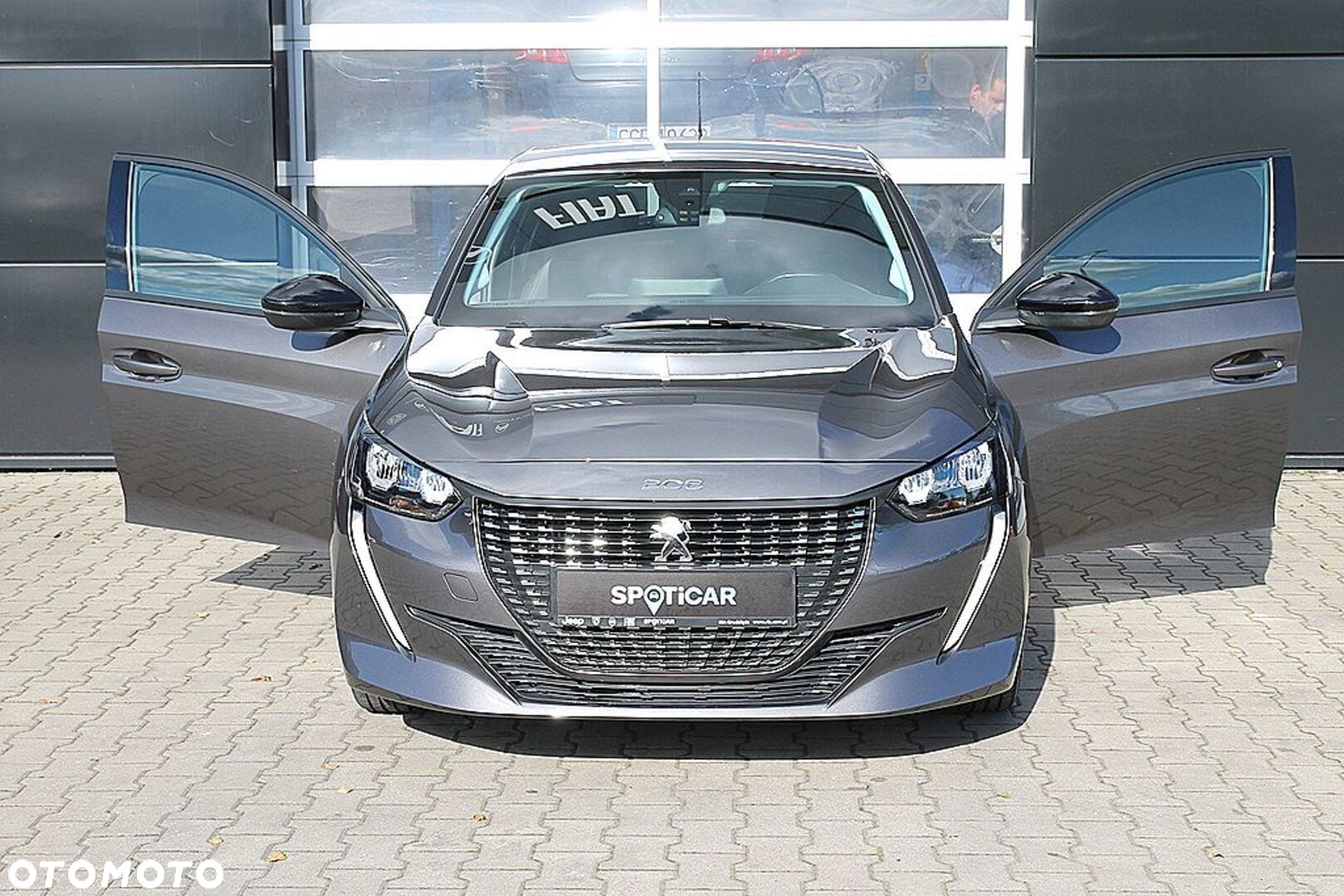Peugeot 208 1.2 PureTech Allure S&S EAT8 - 8