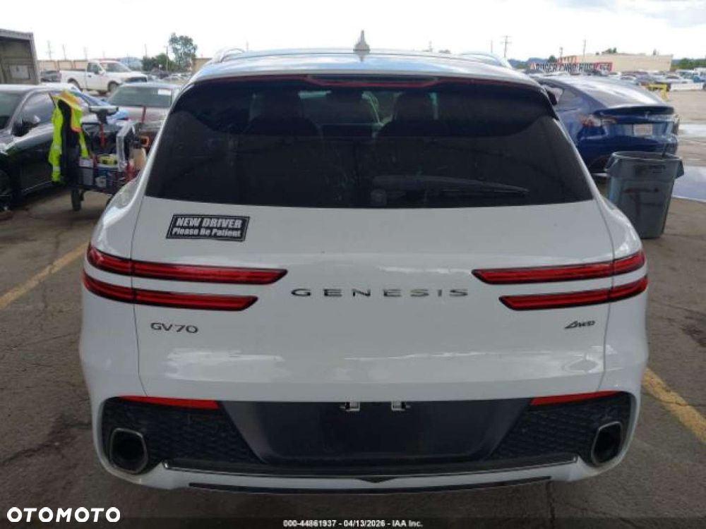 Genesis GV70 - 4