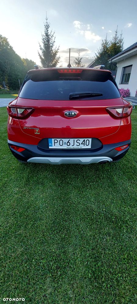Kia Stonic 1.4 L - 6