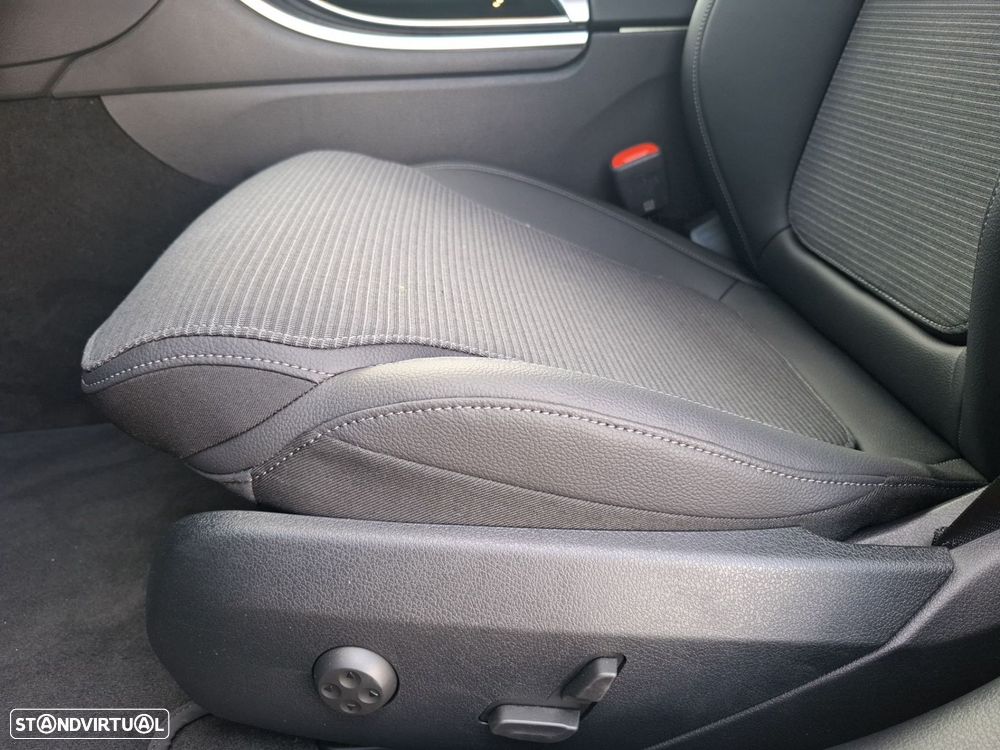 Mercedes-Benz C 300 de Avantgarde - 15