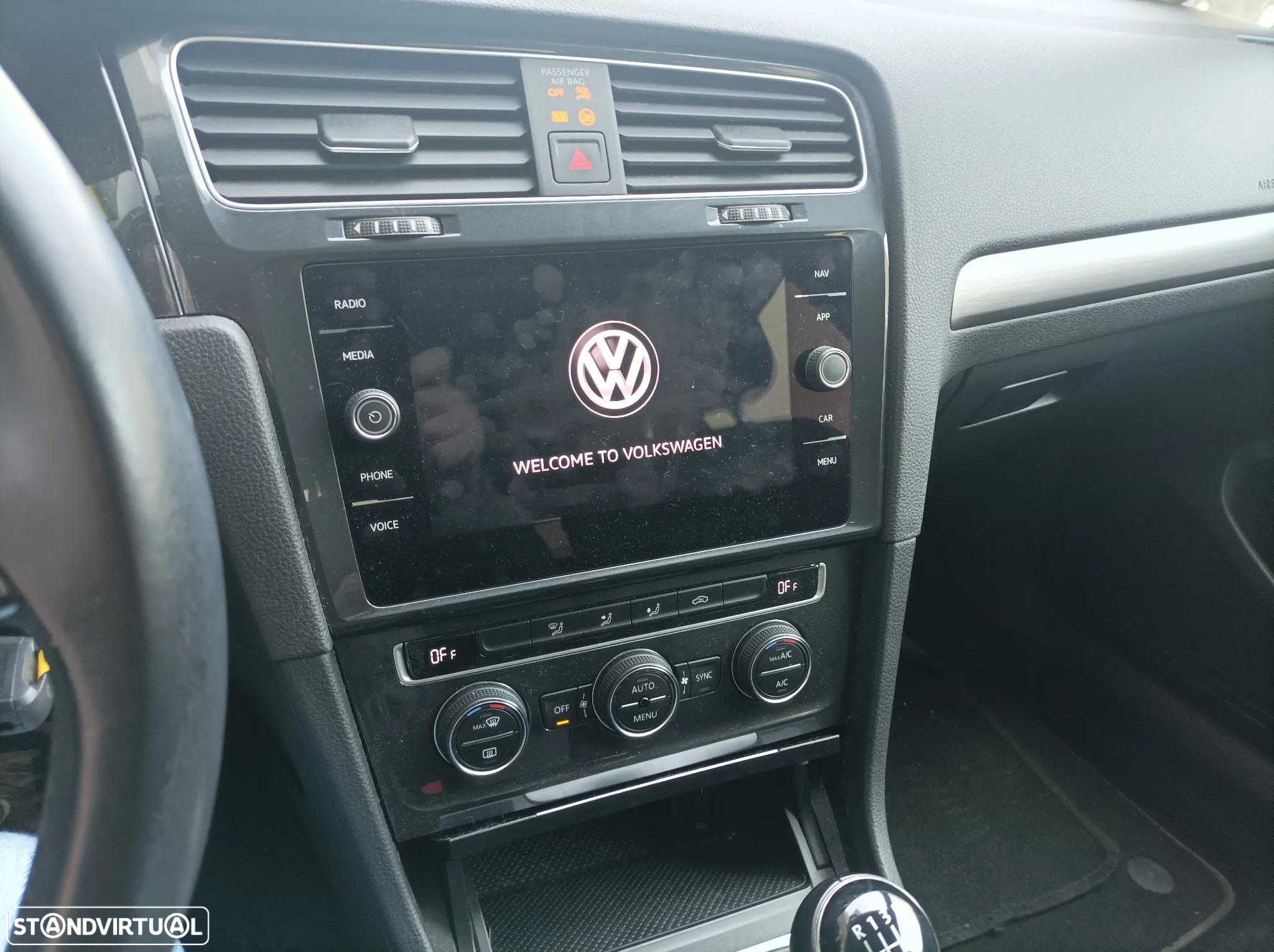 VW Golf Variant 1.6 TDi Confortline - 8