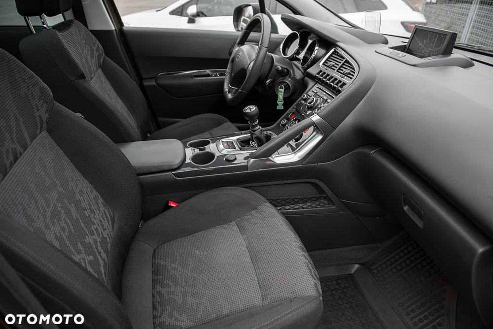 Peugeot 3008 HDi FAP 150 Allure - 29