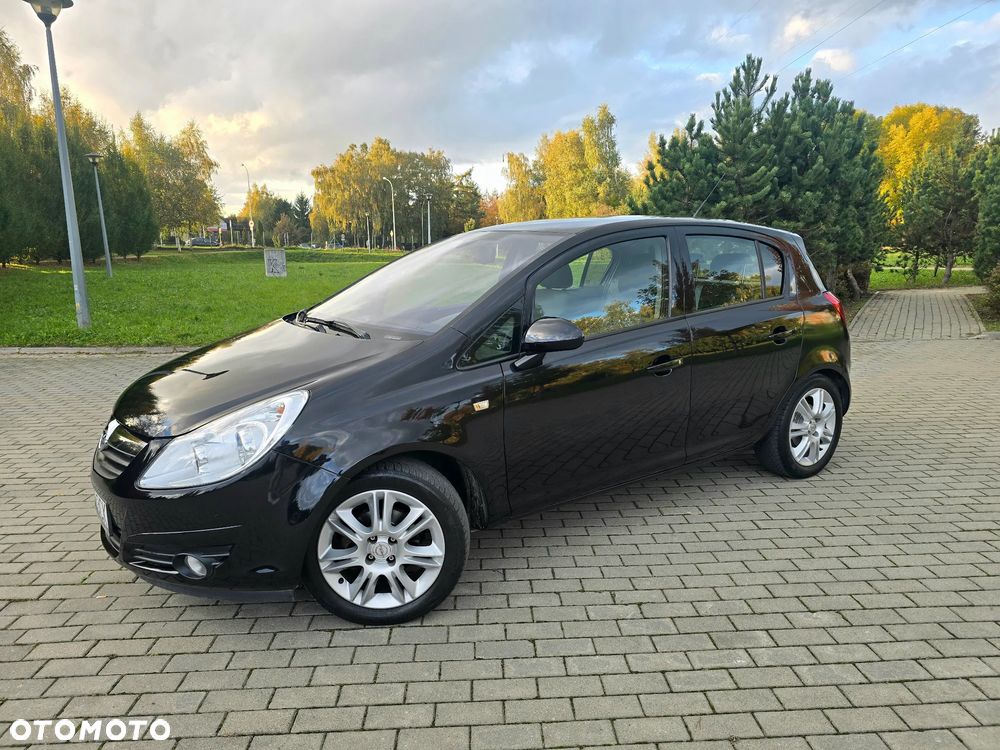Opel Corsa 1.4 16V Cosmo - 2