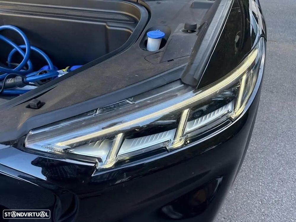 Ford Mustang Mach-E Premium AWD - 8