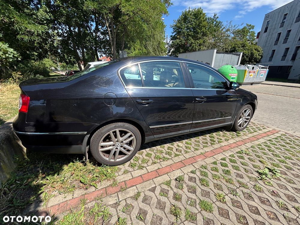 Volkswagen Passat 2.0 TDI Highline - 5
