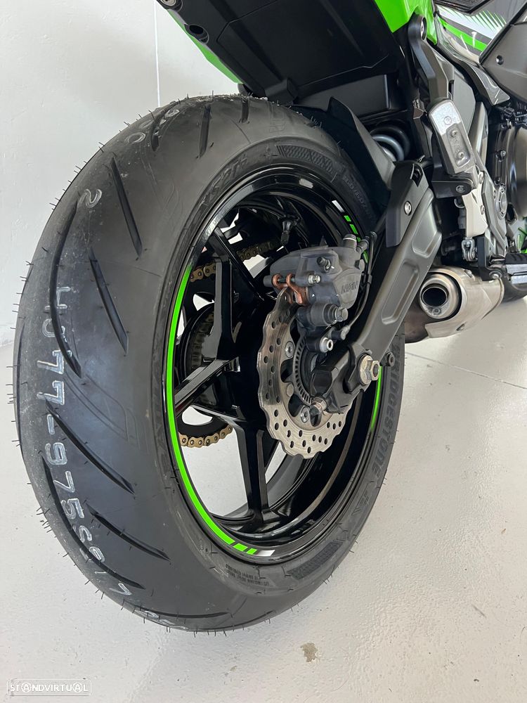 Kawasaki Ninja 650 KRT - 16