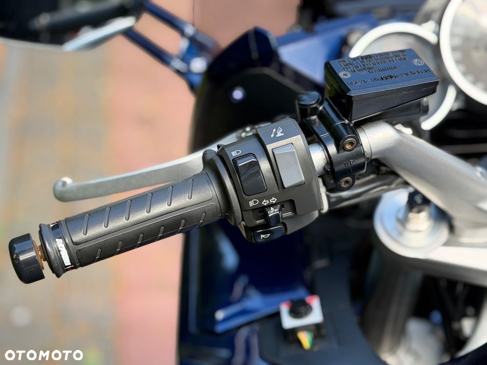 Yamaha FJR - 25