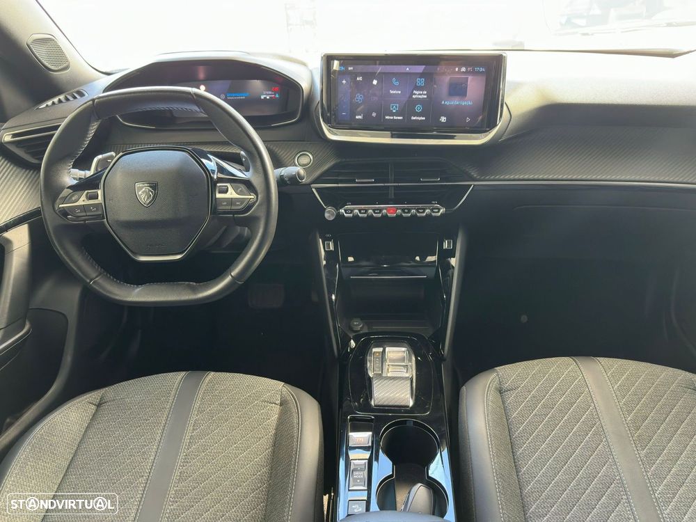 Peugeot 2008 1.2 PureTech Allure Pack EAT8 - 7
