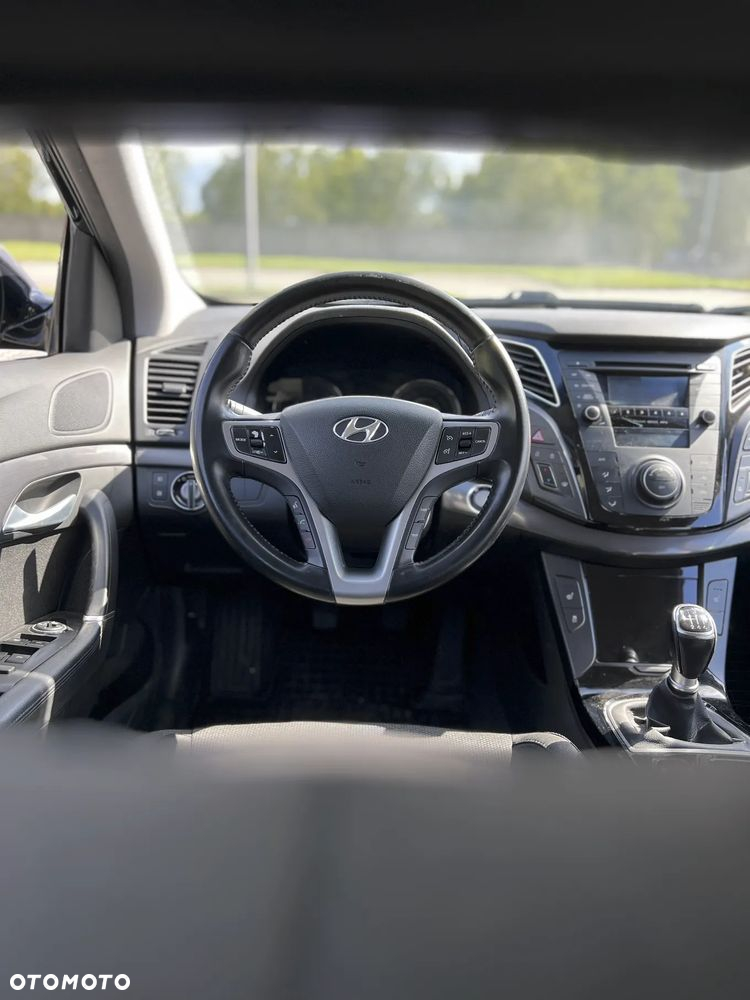 Hyundai i40 i40cw 1.7 CRDi Fifa World Cup Edition - 18