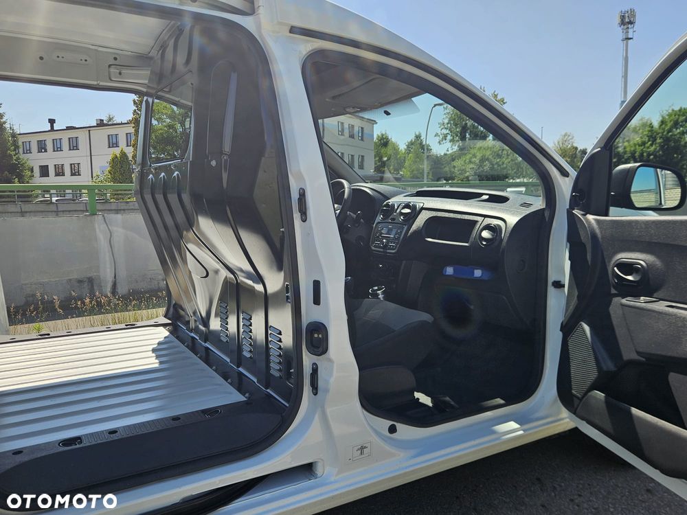 Dacia Dokker - 6