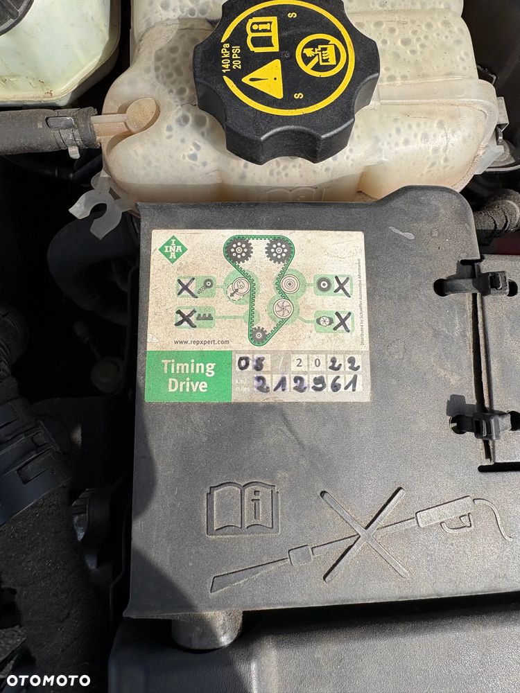 Opel Astra 1.6 Active - 35