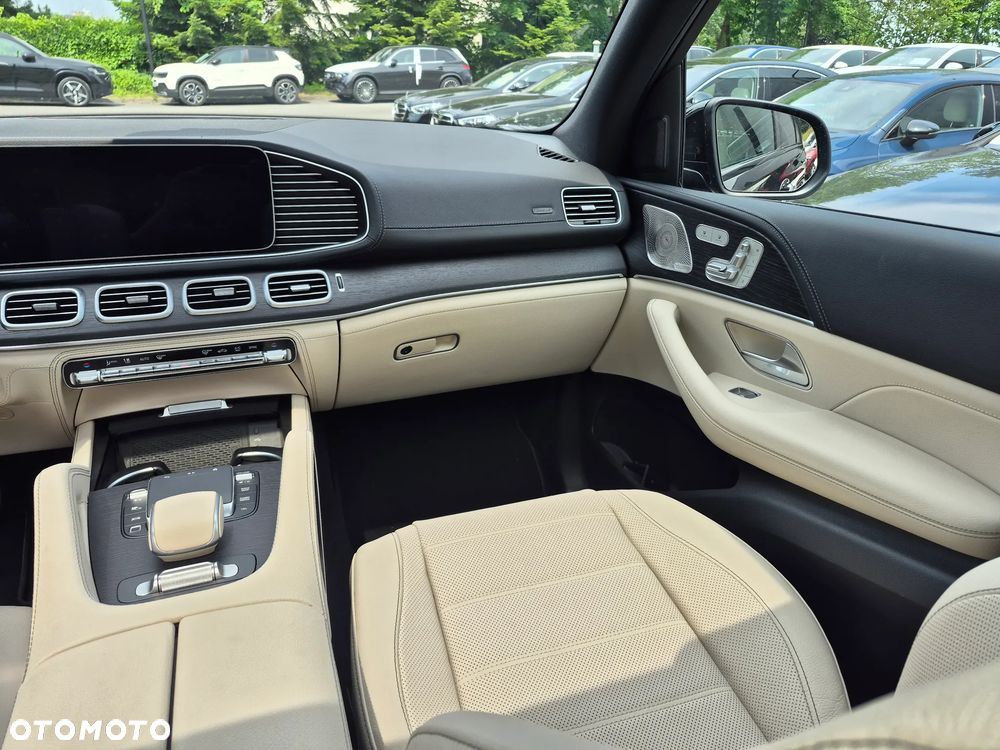 Mercedes-Benz GLE 300 d mHEV 4-Matic AMG Line - 31