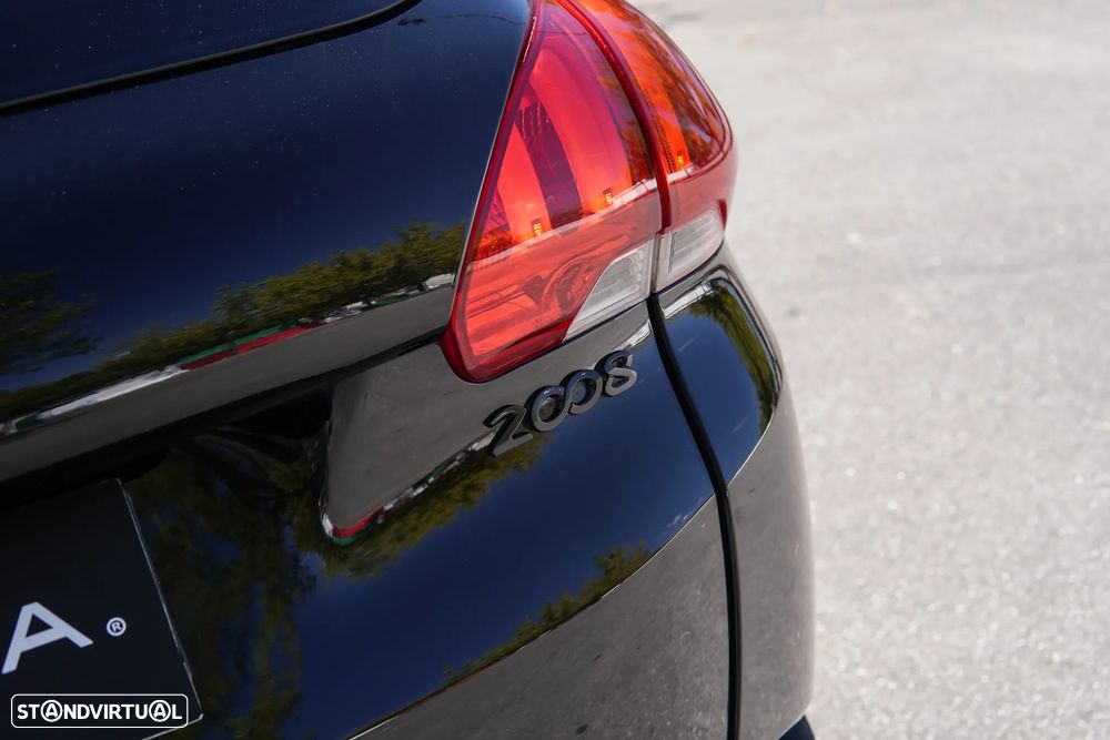 Peugeot 2008 PureTech 82 Style - 14