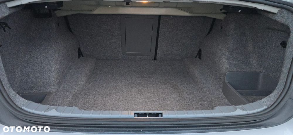 BMW Seria 3 - 23
