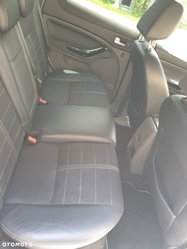 Ford Kuga 2.0 TDCi 2x4 Individual - 10