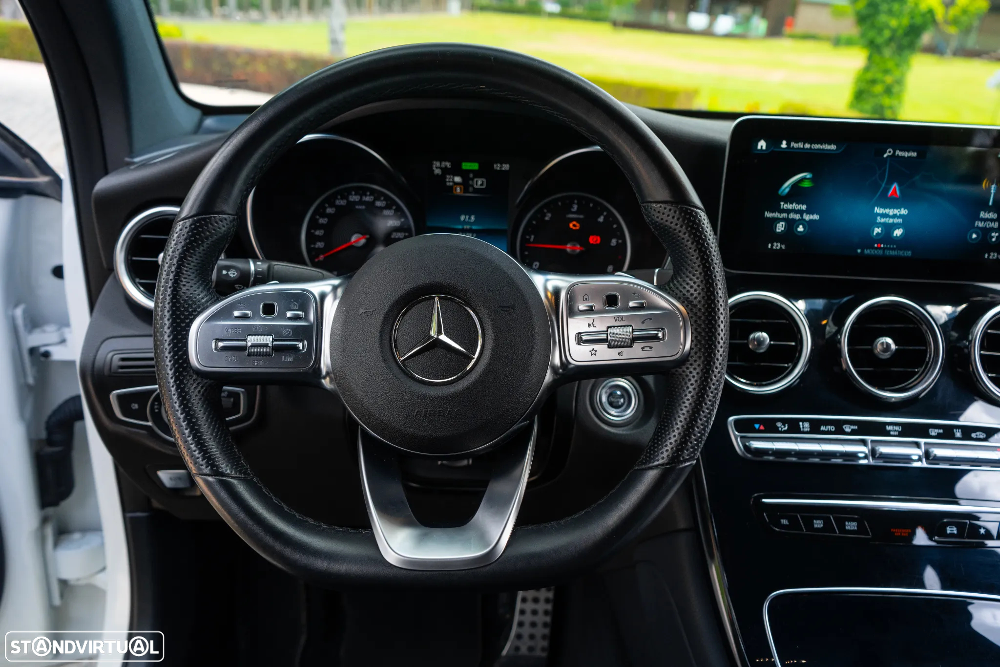 Mercedes-Benz GLC 300 Coupe de 4Matic - 41