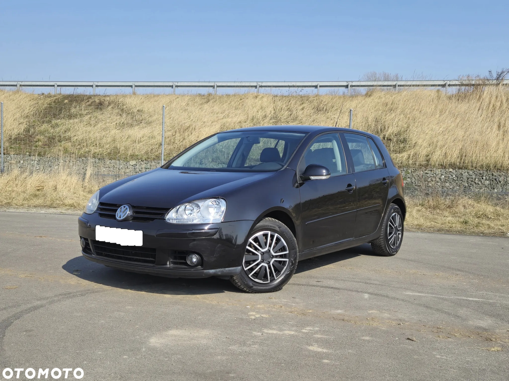 Volkswagen Golf 2.0 FSI Comfortline - 4