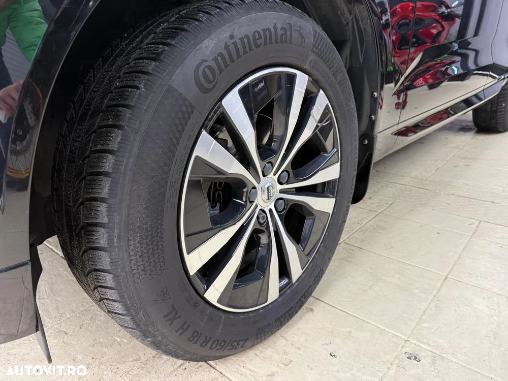 Volvo XC 60 D4 Momentum - 8