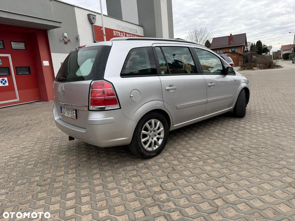 Opel Zafira 1.8 Elegance - 3