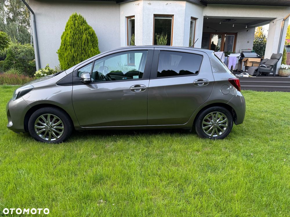 Toyota Yaris 1.33 Selection Passion - 9