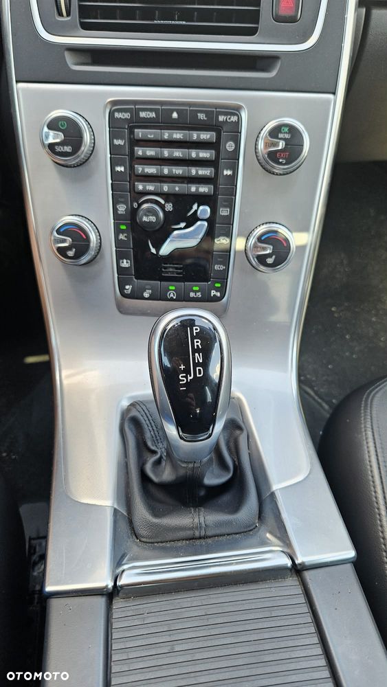 Volvo S60 T5 Inscription - 17