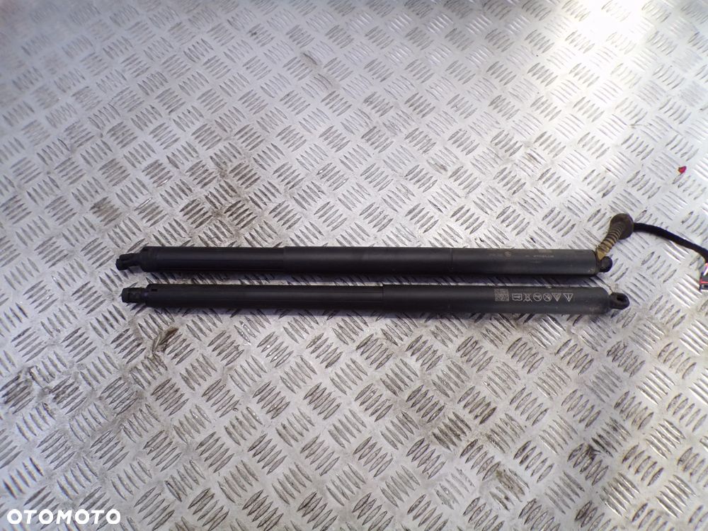 SIŁOWNIK KLAPY BAGAŻNIKA LEWY PRAWY SKODA ENYAQ IV 5LG827851B - 2