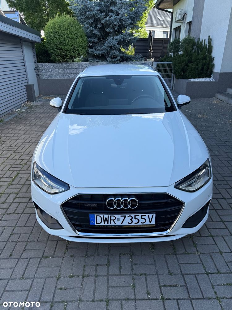 Audi A4 Avant 40 TDI quattro S tronic advanced - 10