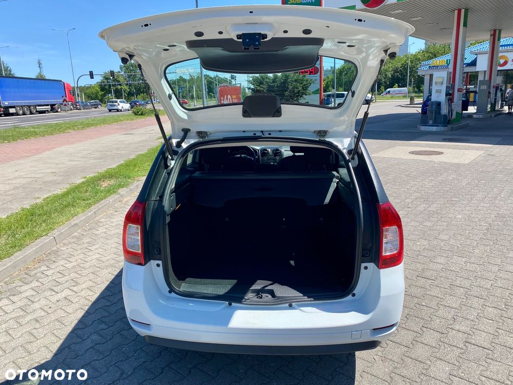 Dacia Logan 1.2 16V Laureate - 14