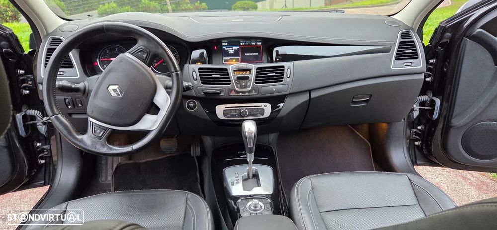 Renault Laguna 2.0 dCi Initiale Aut. - 28