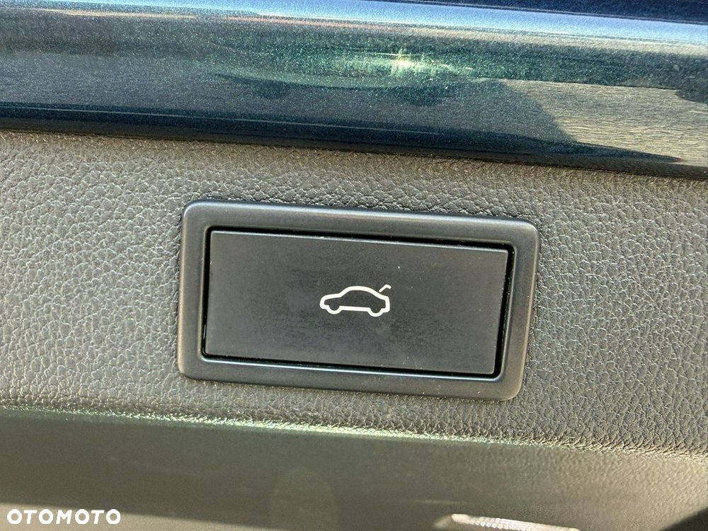 Skoda Superb 2.0 TDI SCR 4x4 L&K DSG - 25