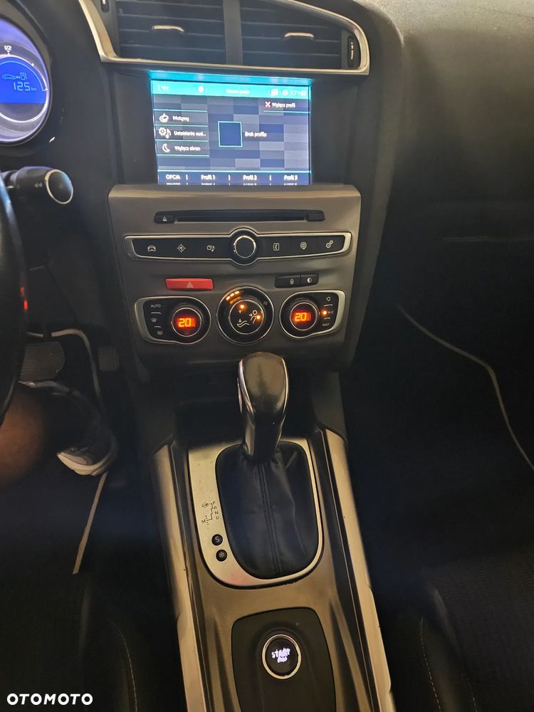 Citroën C4 - 6