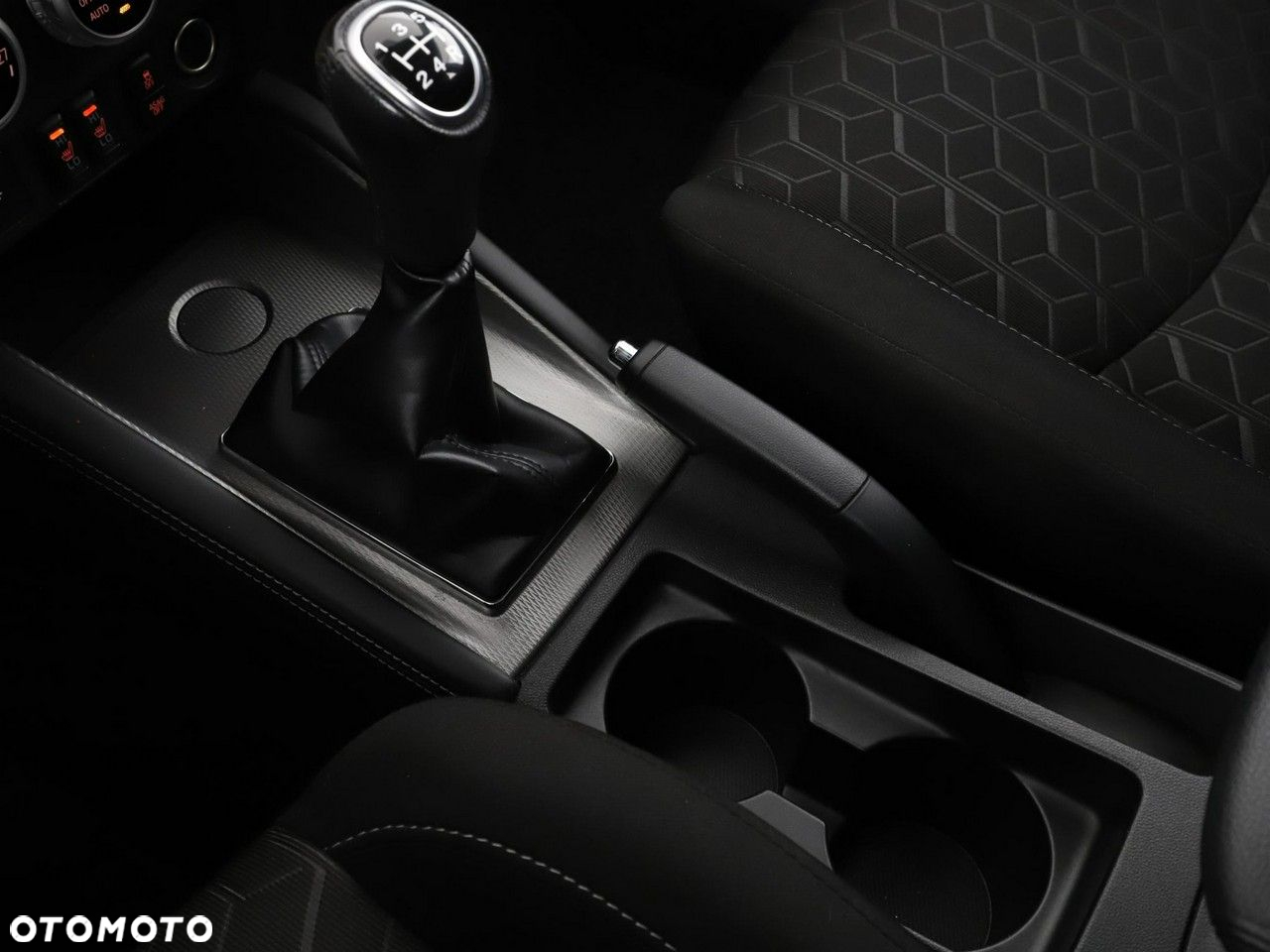 Mitsubishi ASX 2.0 2WD Intro Edition - 28