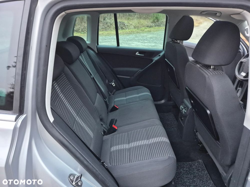 Volkswagen Tiguan 2.0 TDI Perfectline - 20