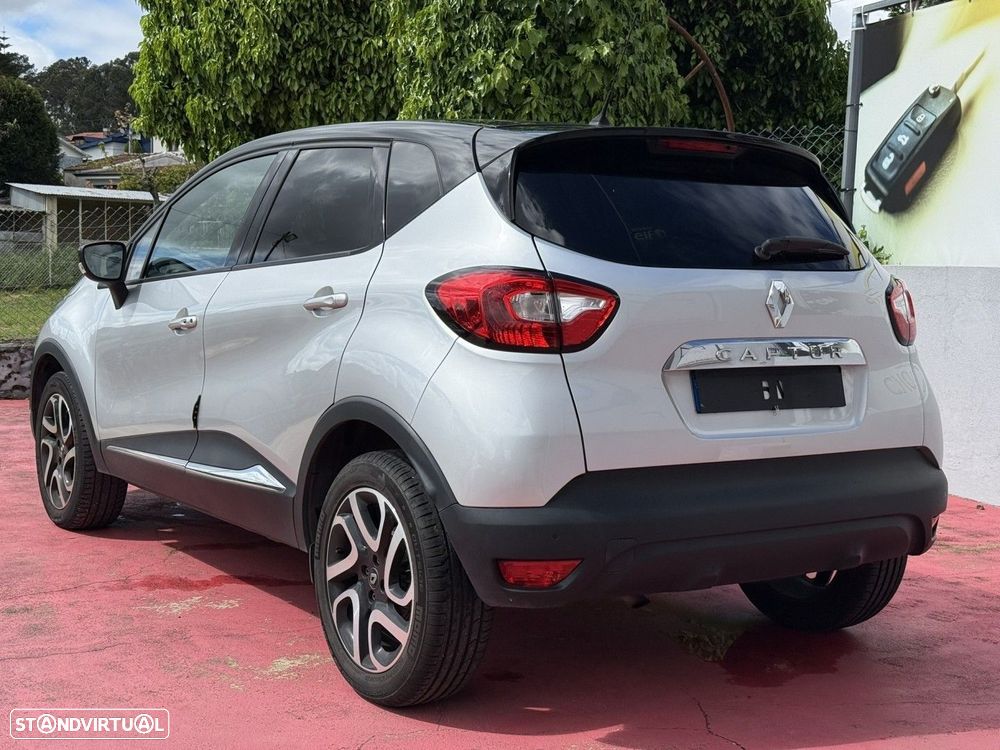 Renault Captur 0.9 TCE Exclusive — photo 4