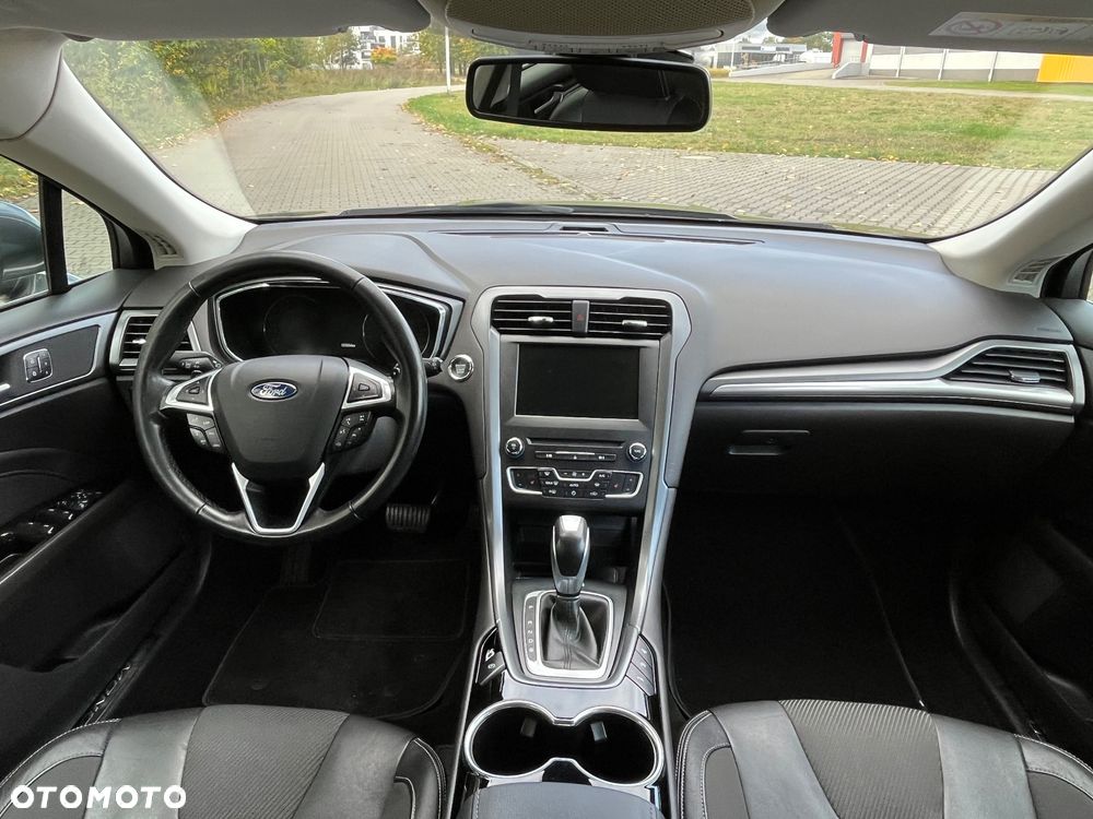 Ford Mondeo 2.0 TDCi Titanium PowerShift - 17