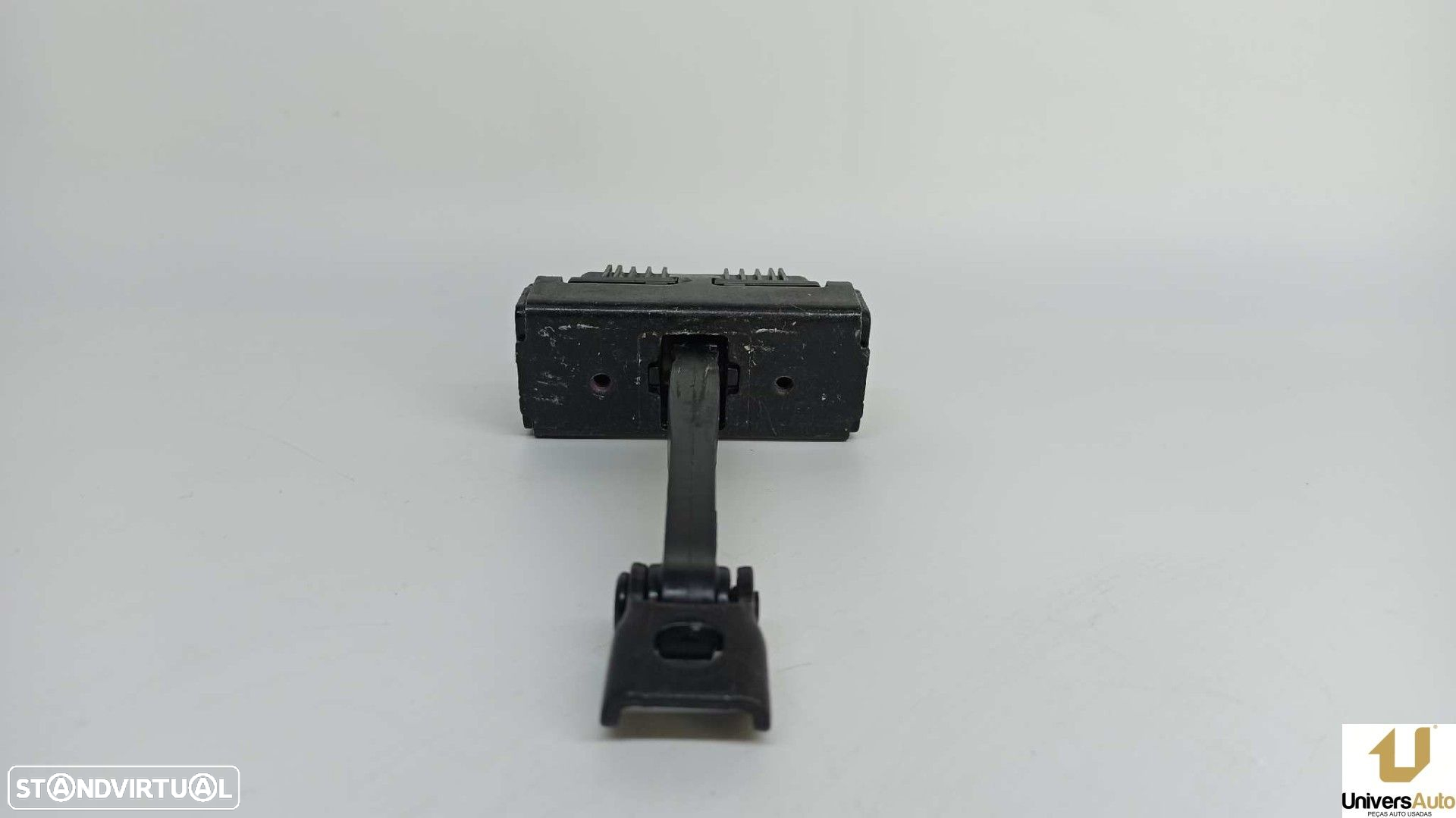RETENTOR DA PORTA DIANTEIRA DIREITA BMW SERIE 5 BERLINA (E60) 530D - 6