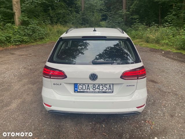Volkswagen Golf 1.5 TSI BMT Trendline - 4